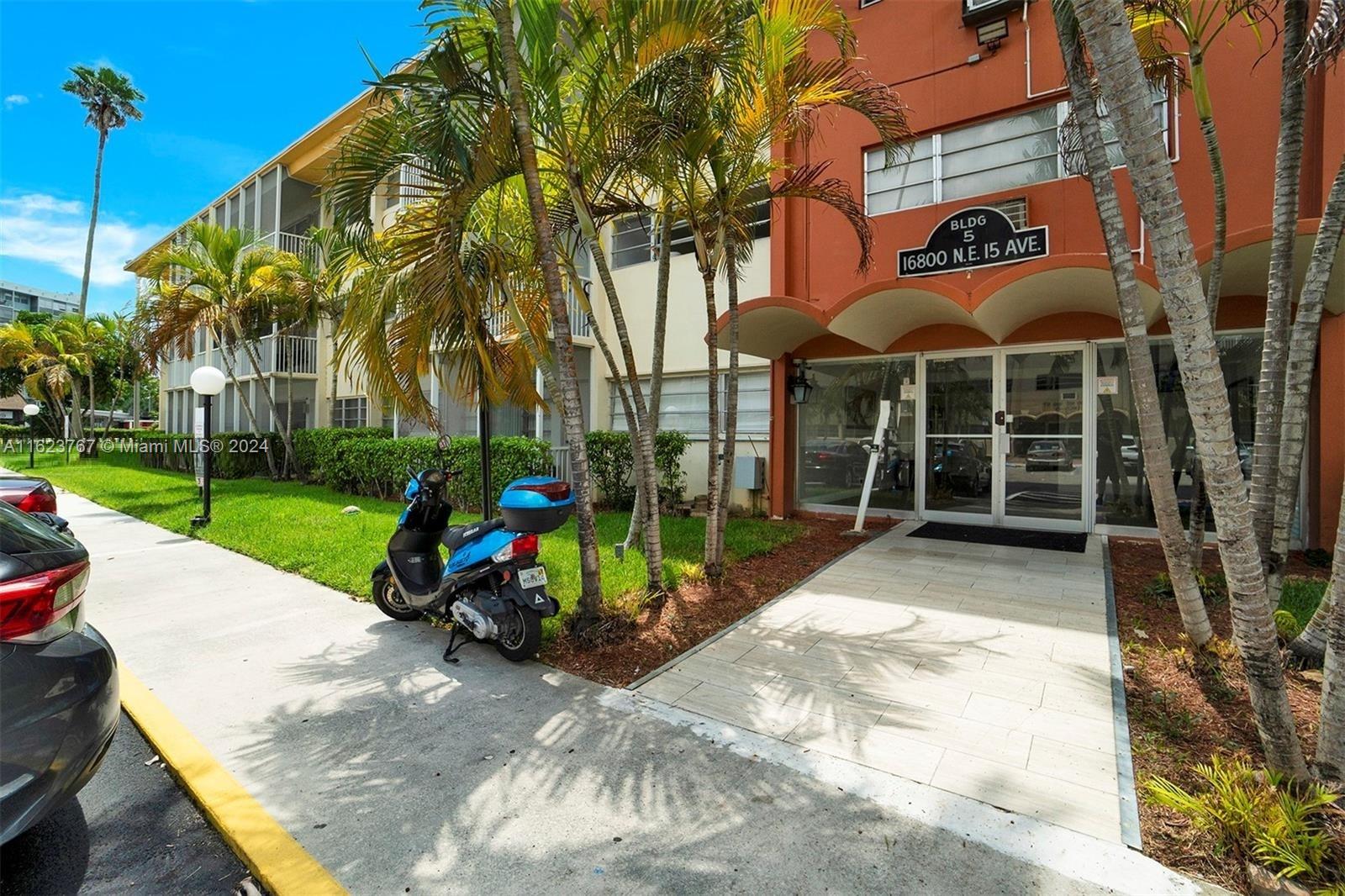 FOUNTAINVIEW CONDO - Residential