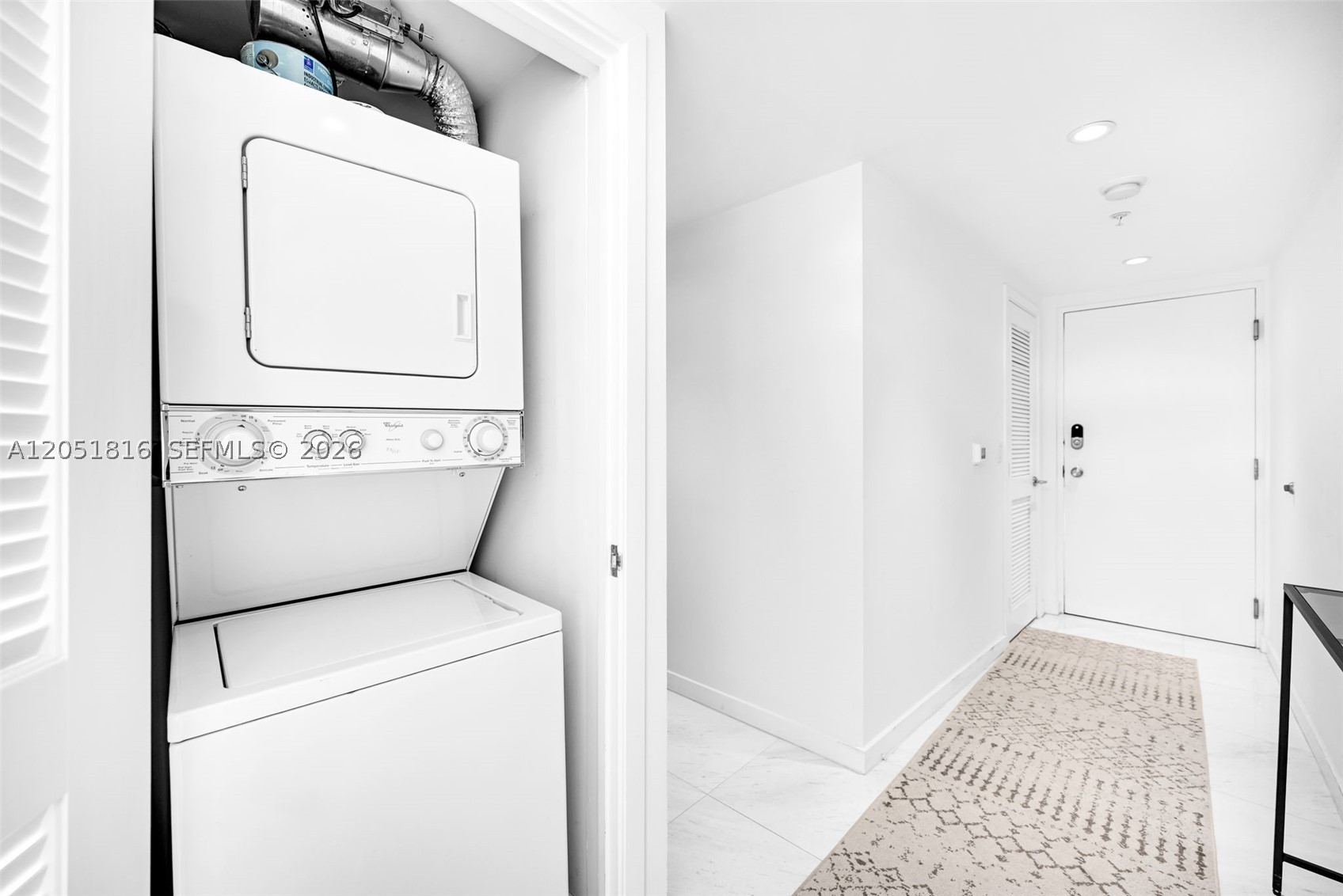 MERIDIAN 5 CONDO - Residential