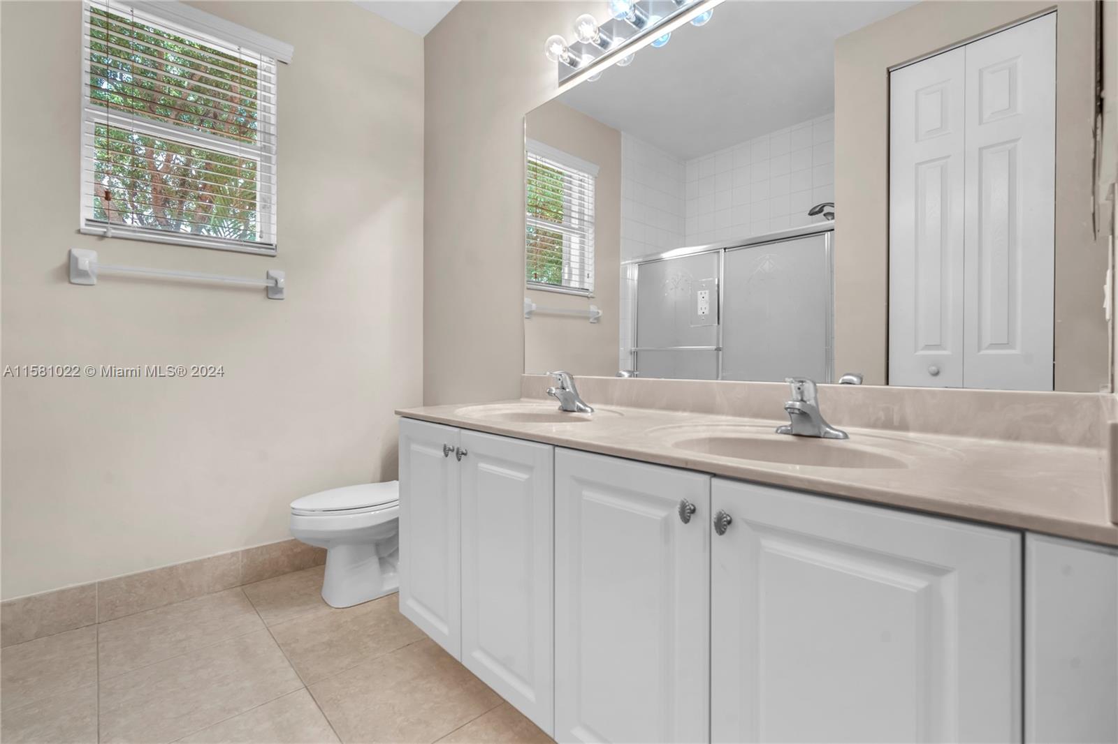 SUNSET FALLS PLAT 2 - Residential