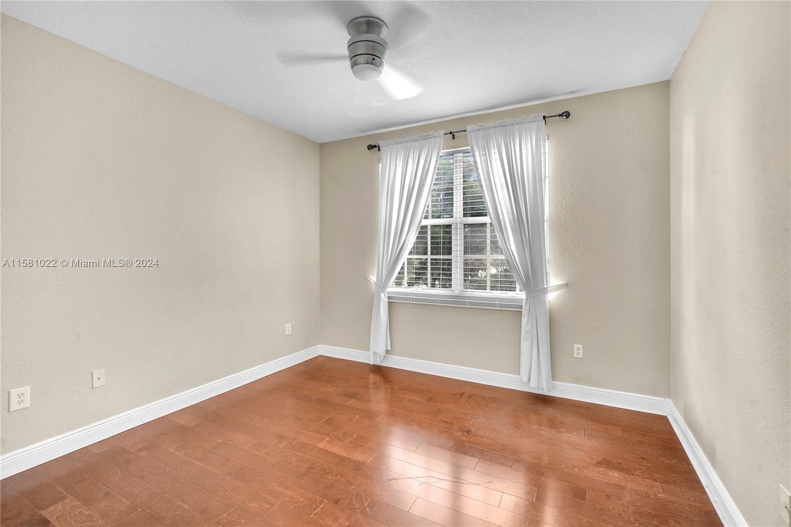 SUNSET FALLS PLAT 2 - Residential