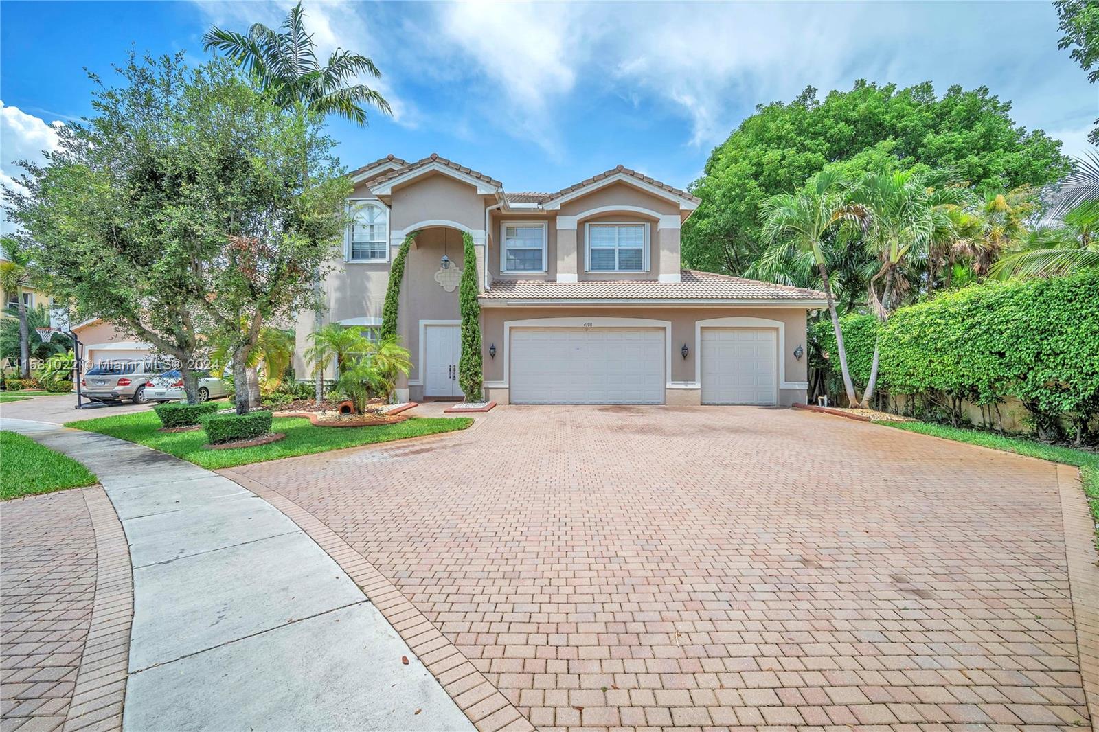 SUNSET FALLS PLAT 2 - Residential