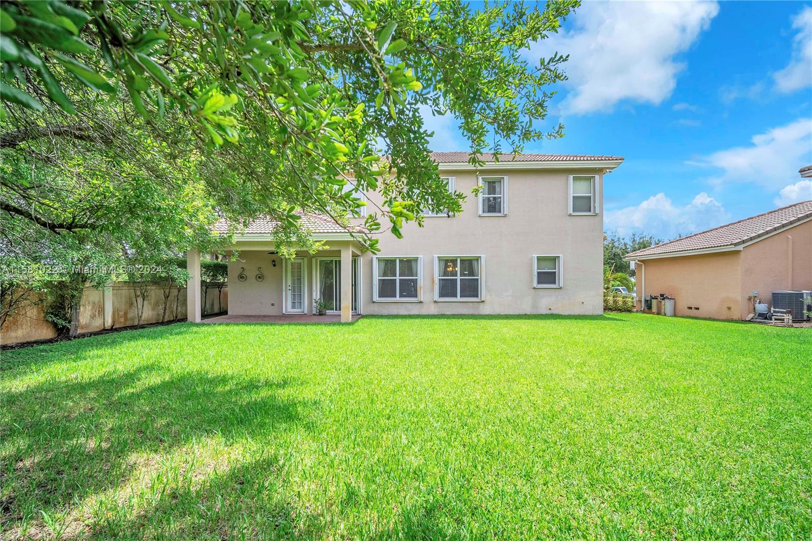 SUNSET FALLS PLAT 2 - Residential