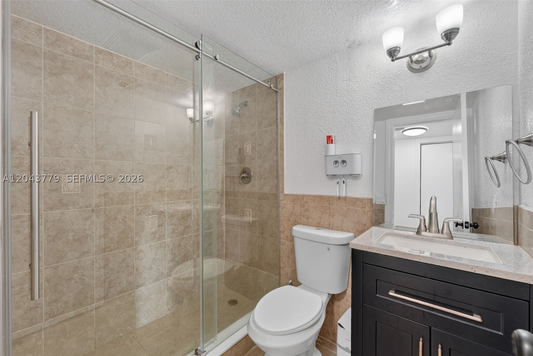 LAKES OF INVERRARY CONDO - Residential