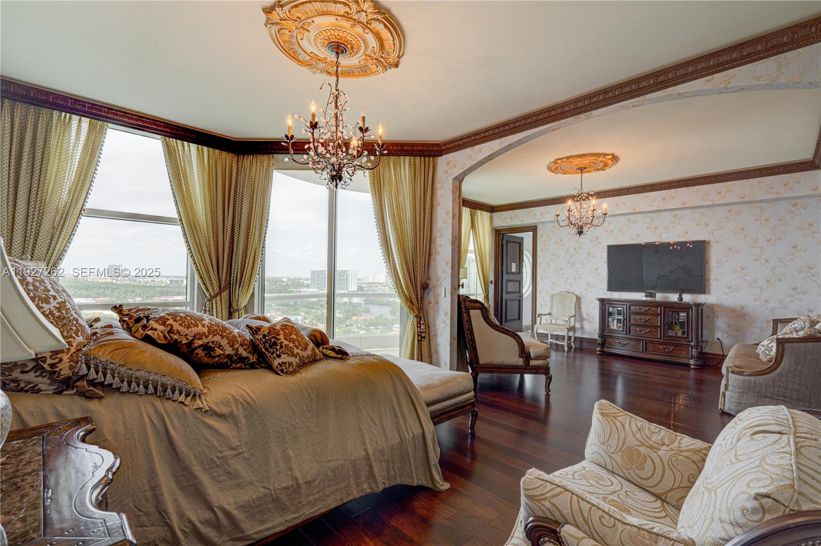 TURNBERRY OCEAN COLONY SO - Residential