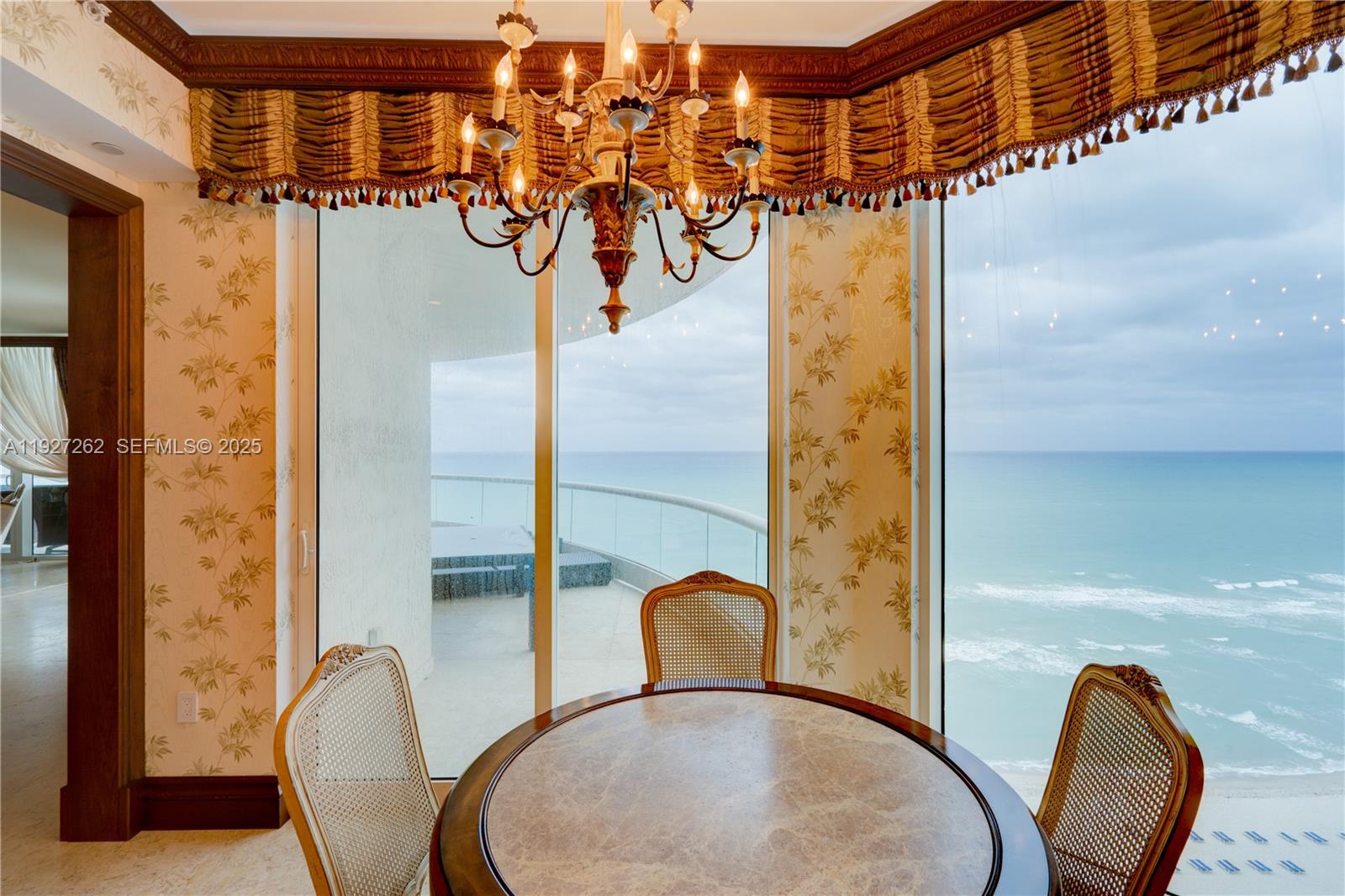 TURNBERRY OCEAN COLONY SO - Residential