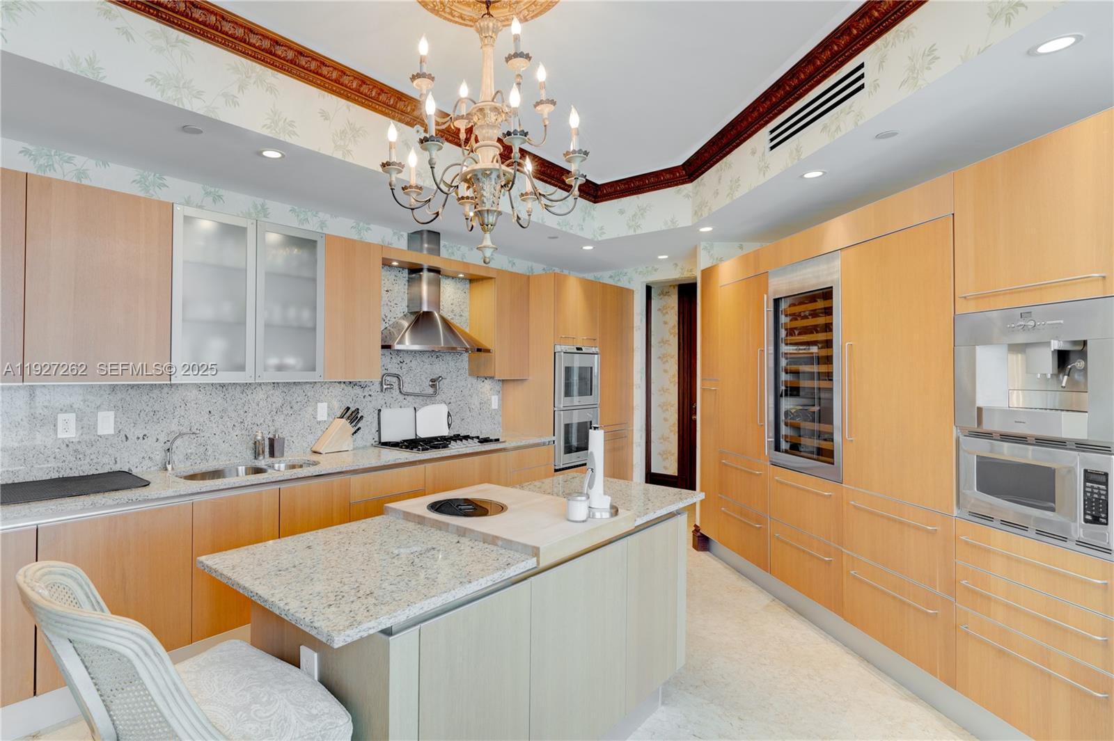 TURNBERRY OCEAN COLONY SO - Residential