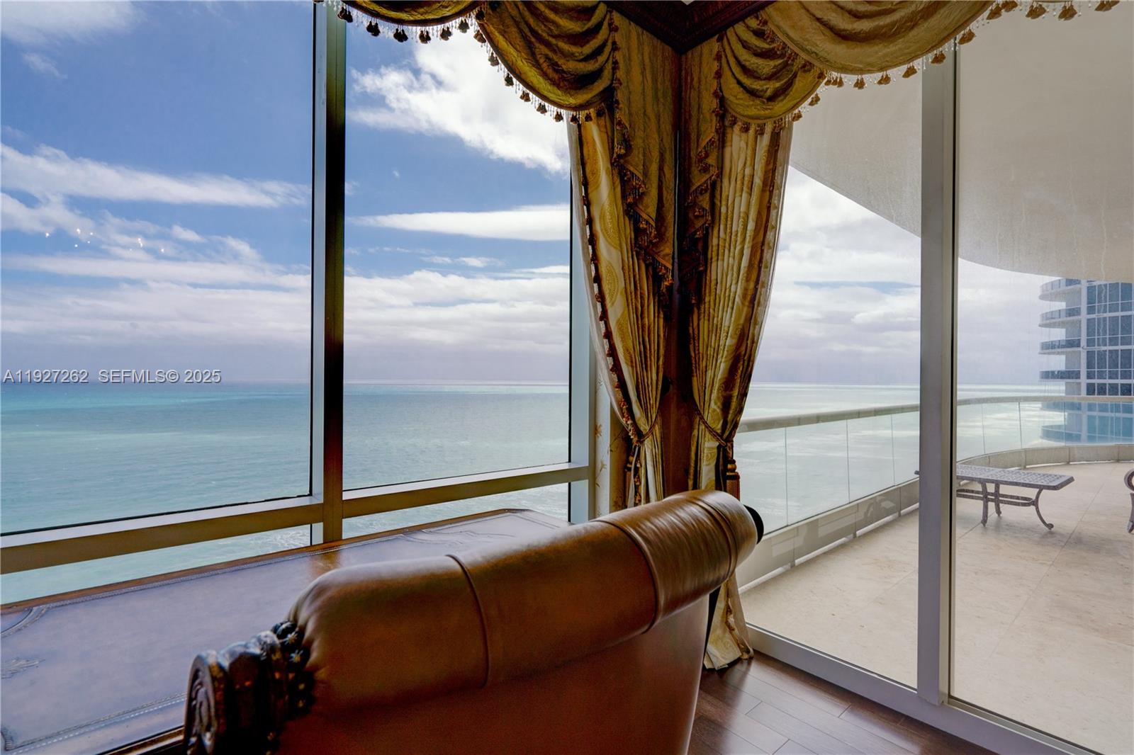 TURNBERRY OCEAN COLONY SO - Residential