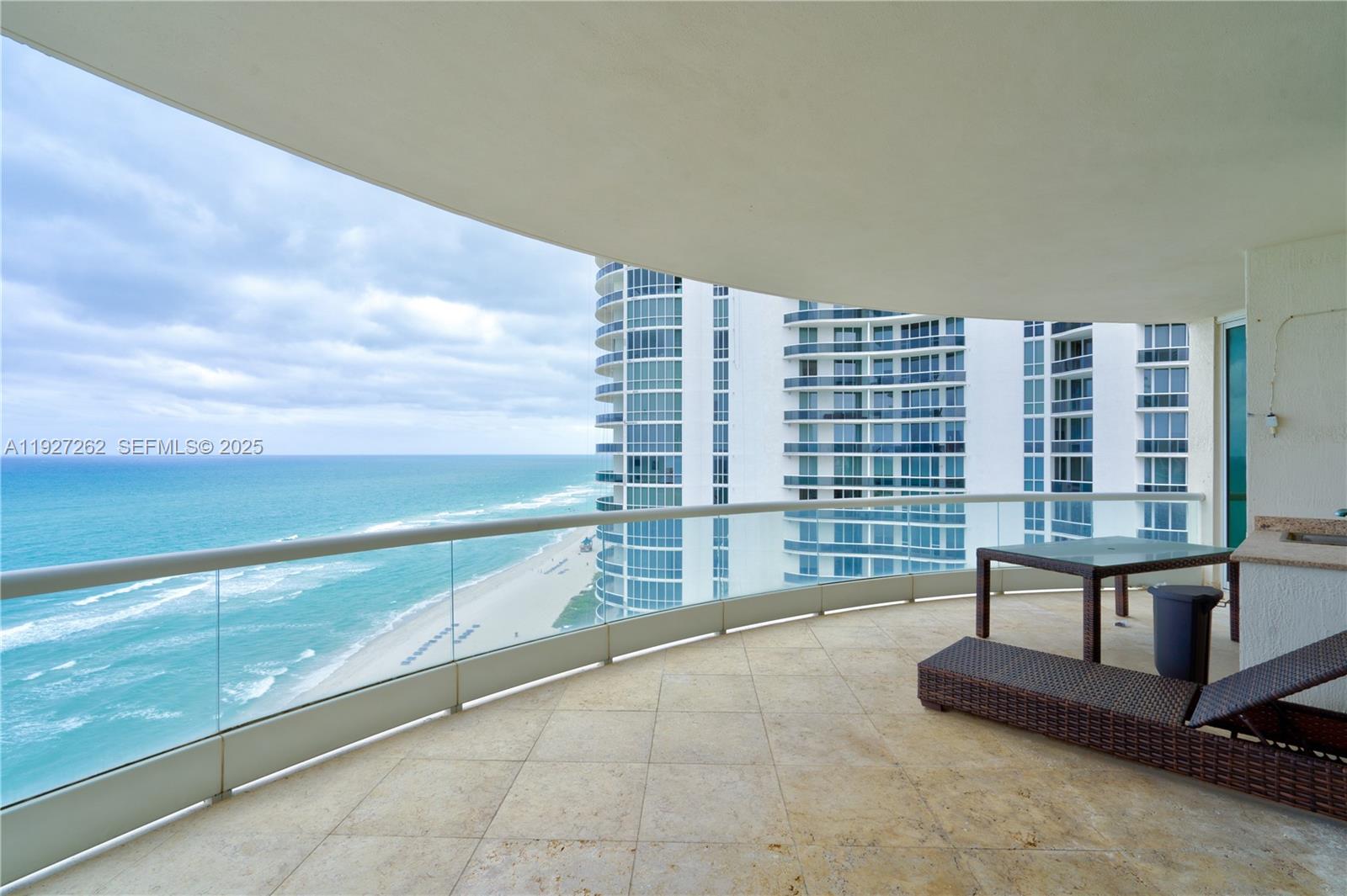 TURNBERRY OCEAN COLONY SO - Residential