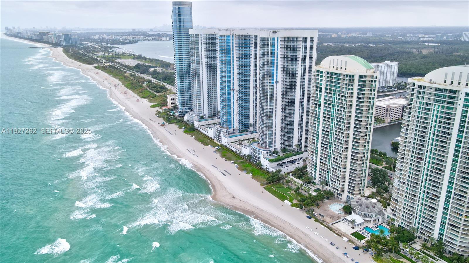 TURNBERRY OCEAN COLONY SO - Residential