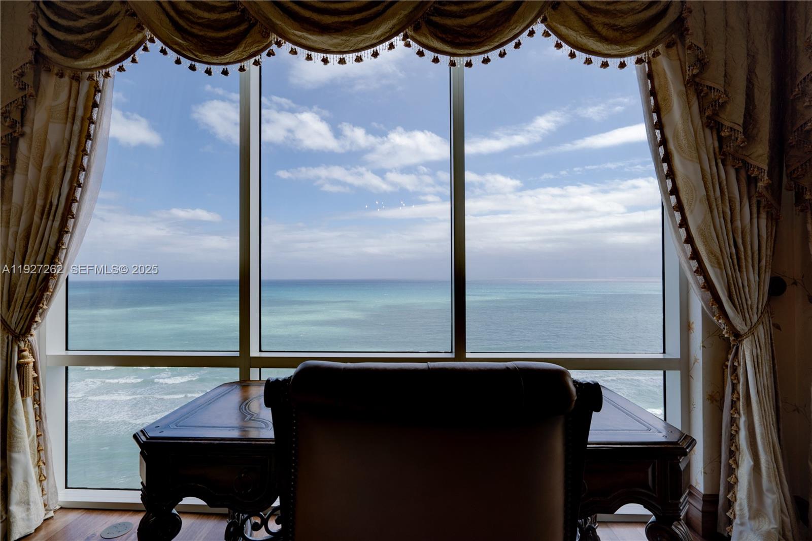 TURNBERRY OCEAN COLONY SO - Residential