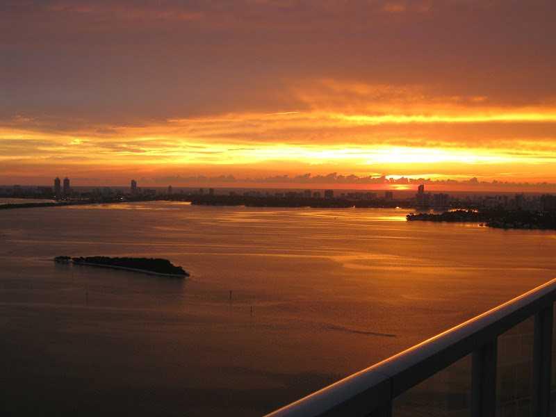 QUANTUM ON THE BAY CONDO - Residential Lease