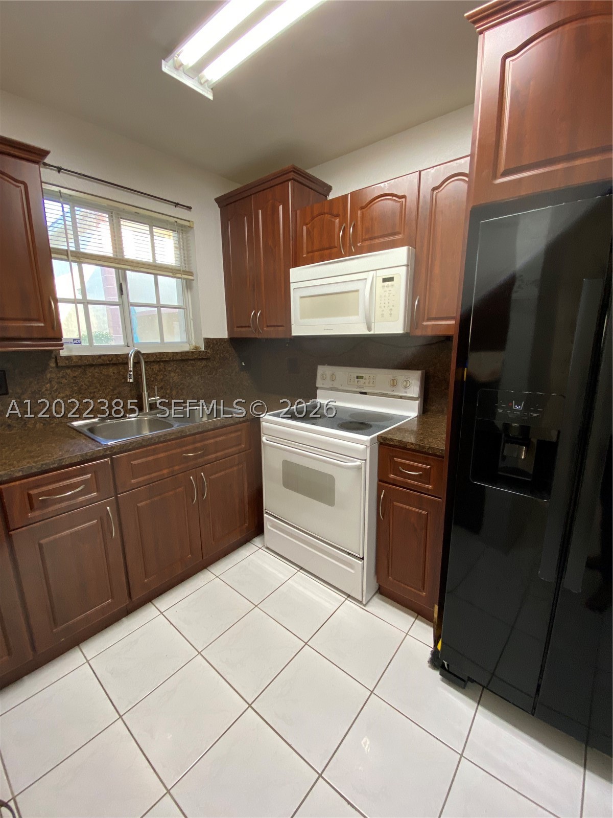 MARQUIS VILLAS I CONDO - Residential