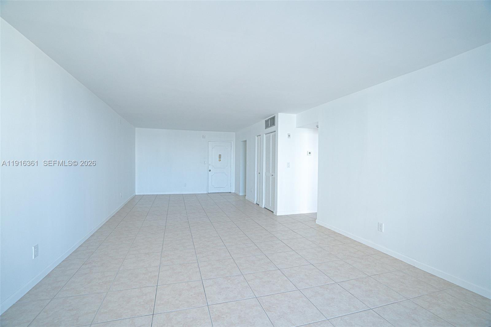 PLAZA TOWERS SOUTH CONDO - Residential