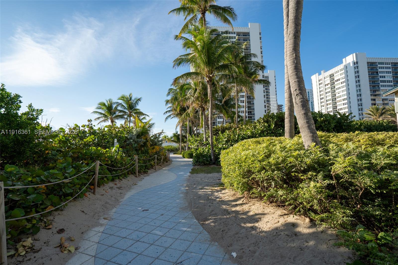 PLAZA TOWERS SOUTH CONDO - Residential