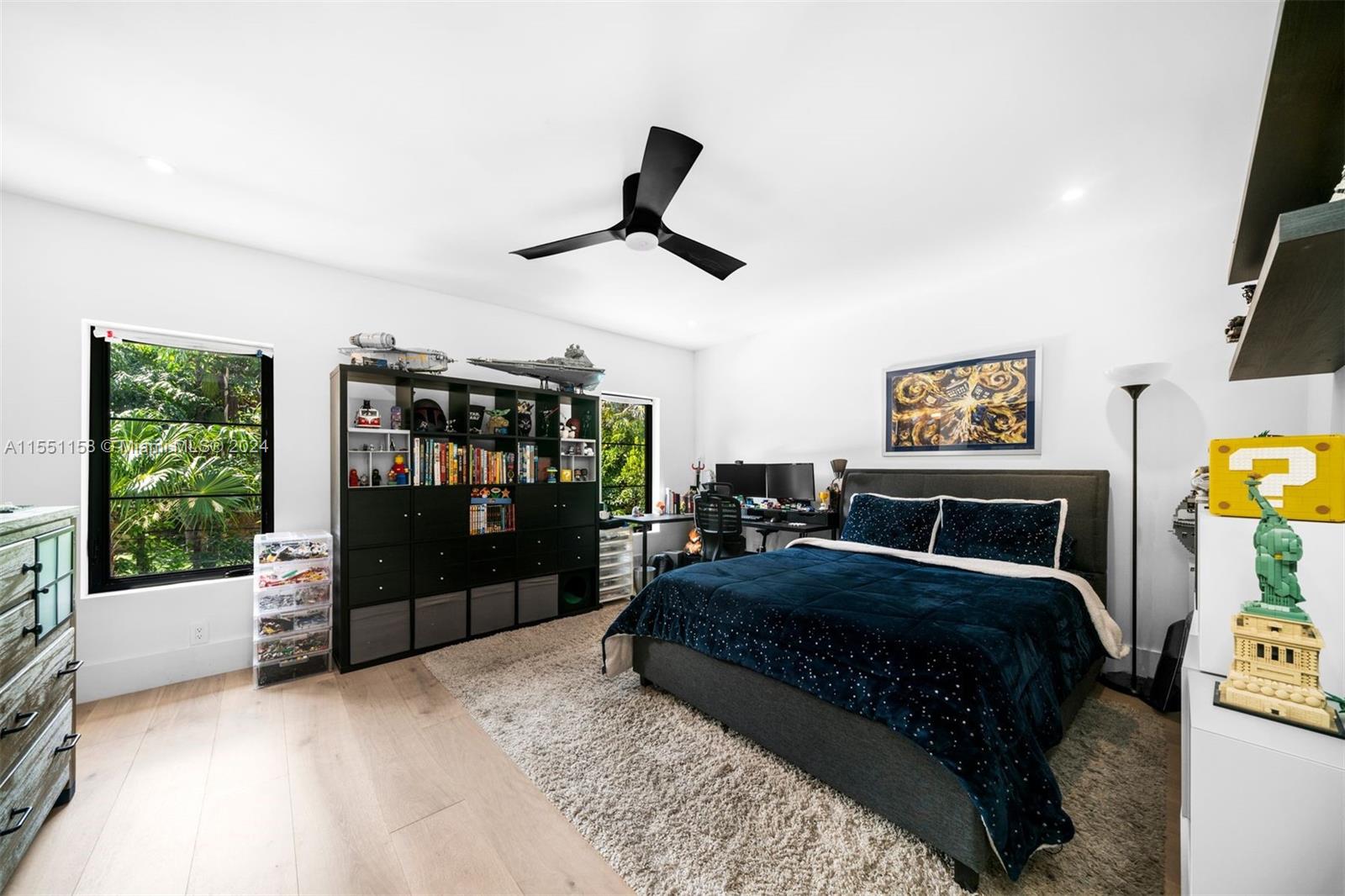 LEAFY WAY - Residential