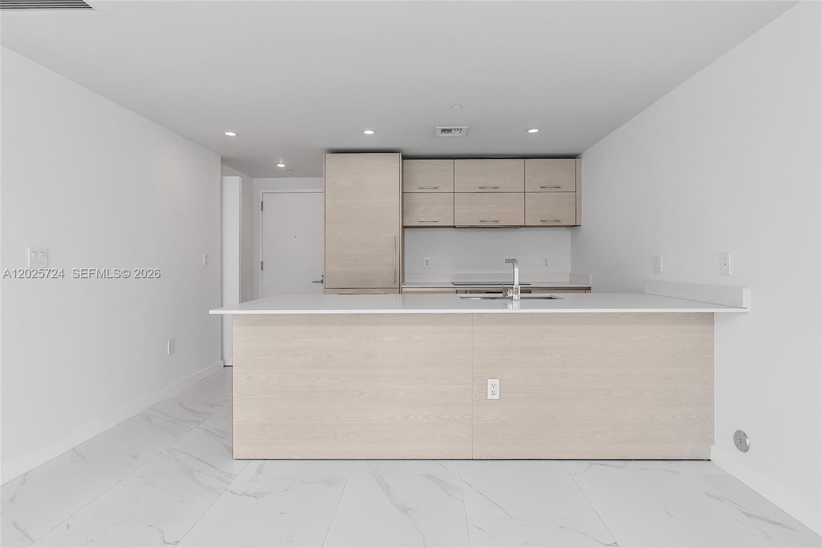 1300 S MIAMI AVENUE CONDO - Residential