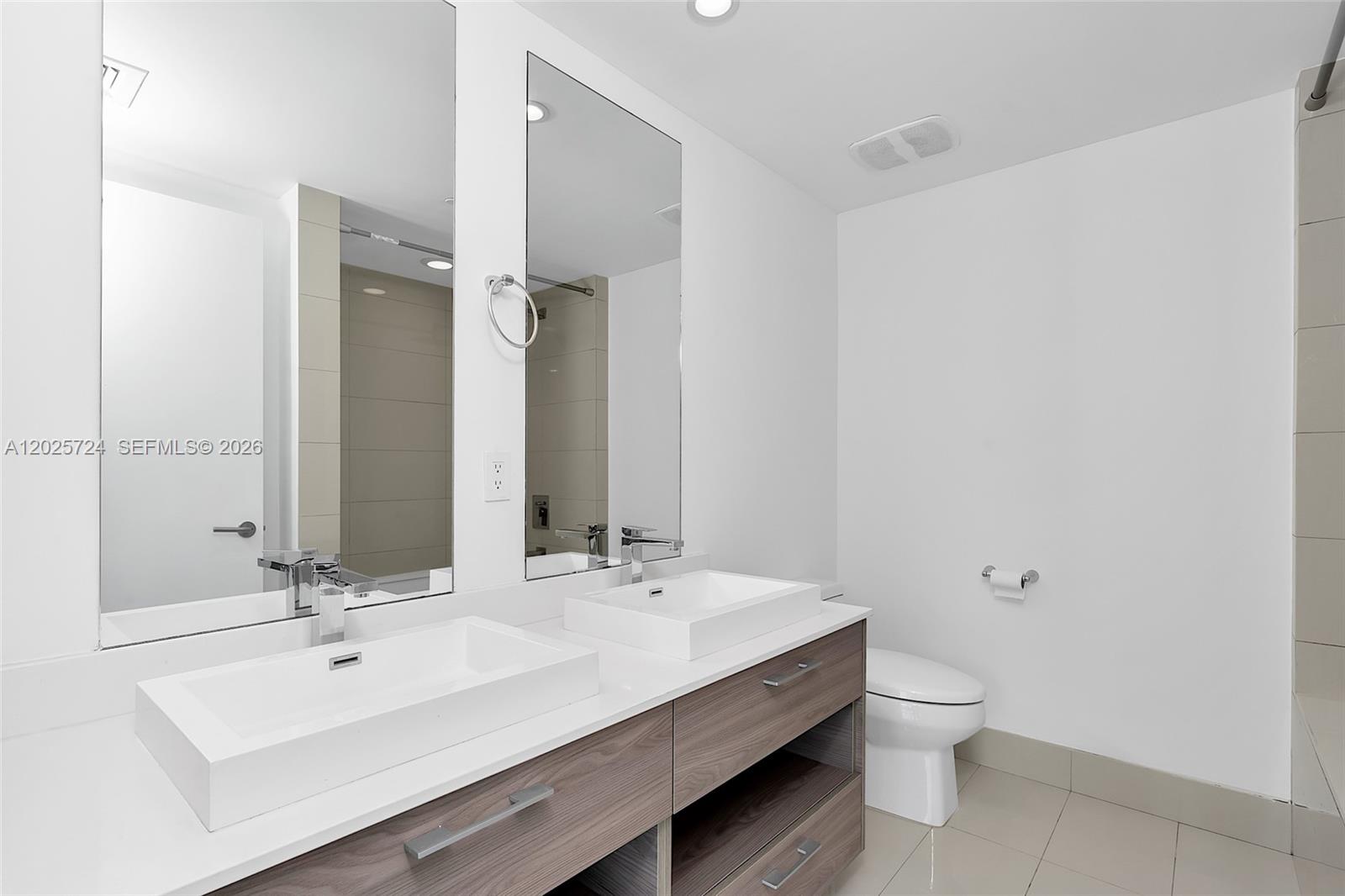 1300 S MIAMI AVENUE CONDO - Residential