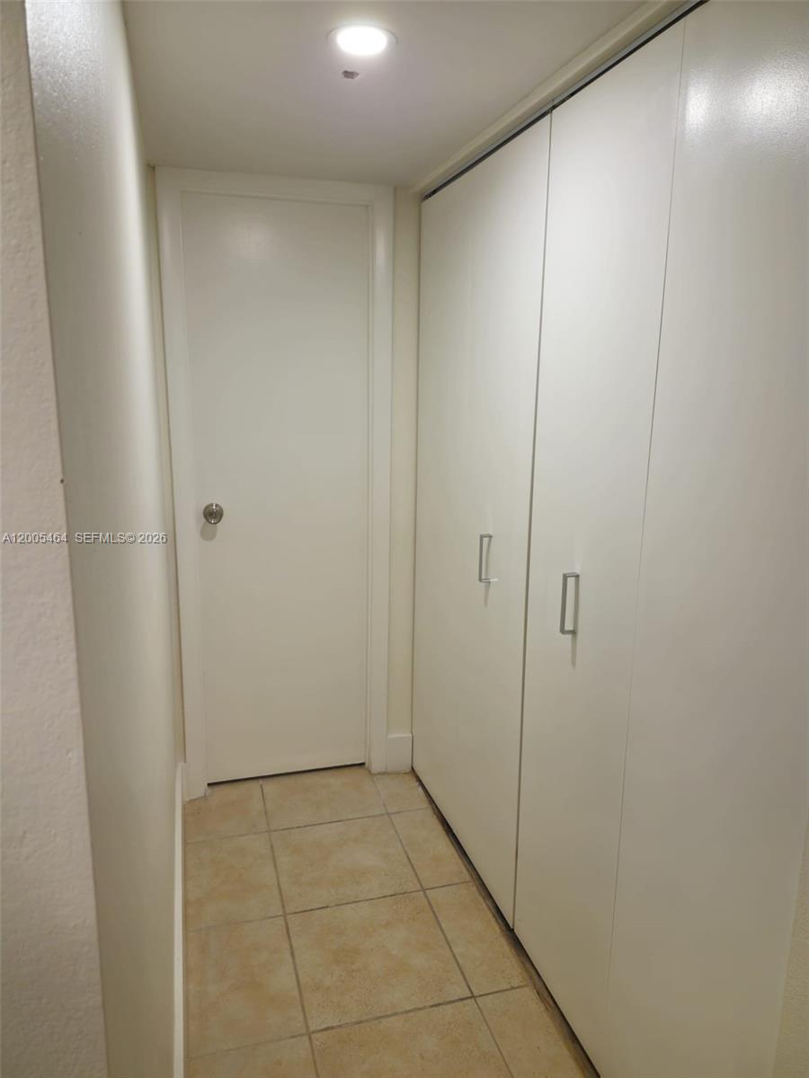 KARISA GARDENS CONDO - Residential