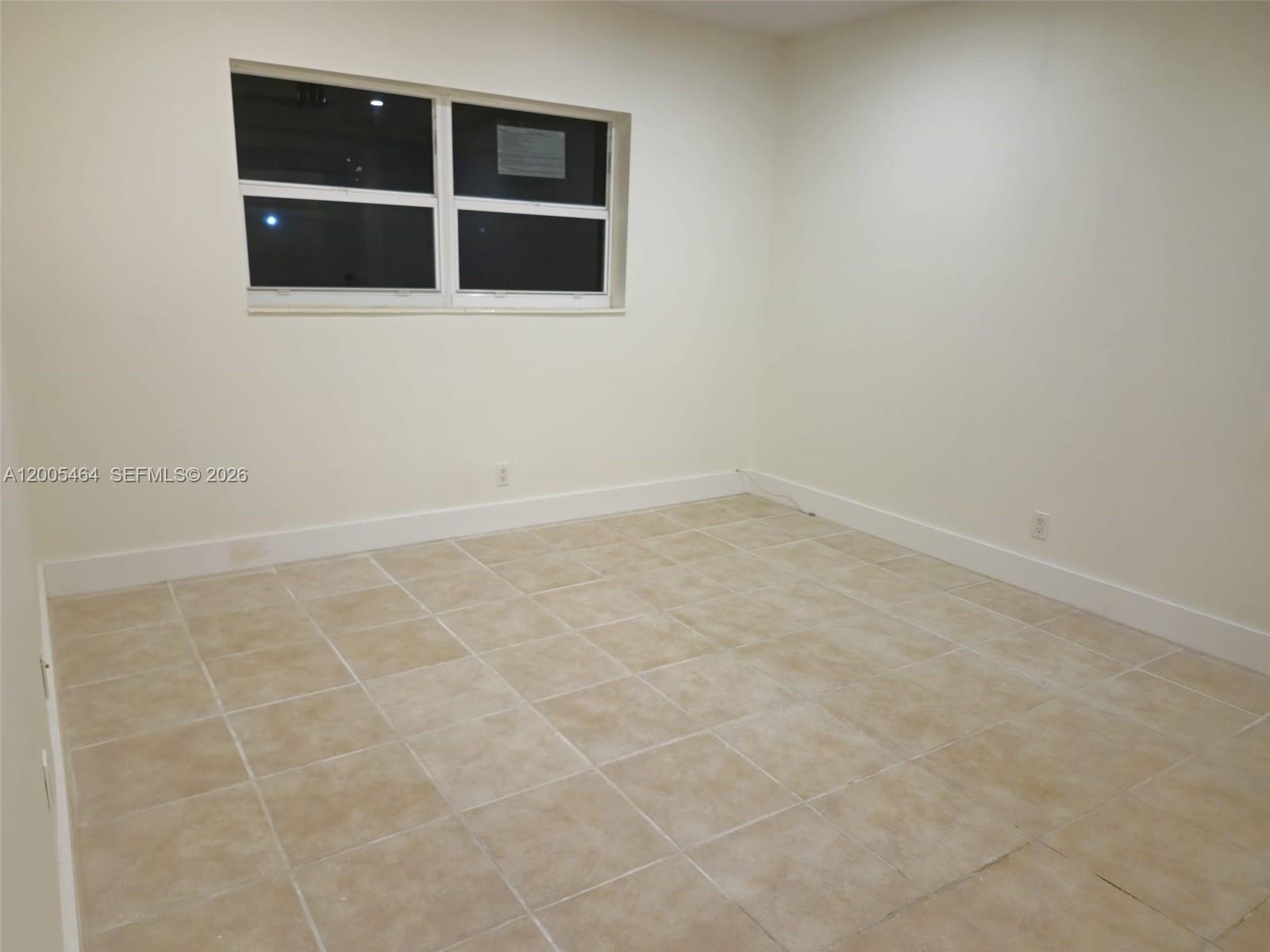 KARISA GARDENS CONDO - Residential