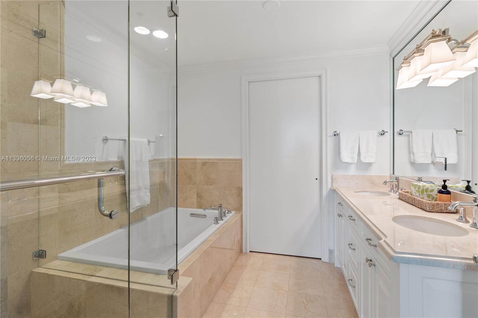 THE TOWER RESIDENCES COND - Residential Lease