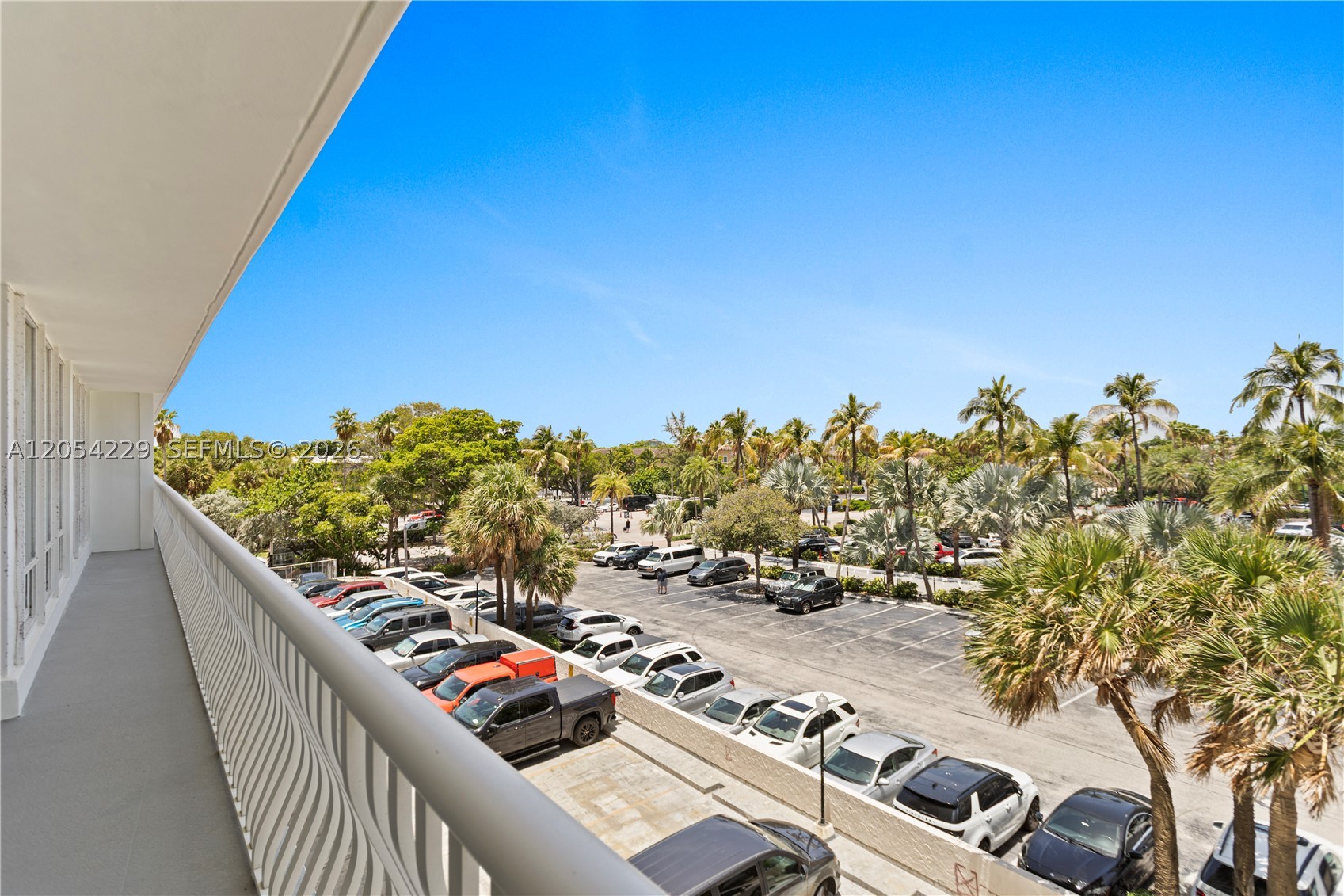 OCEAN CLUB CONDO - Residential Lease
