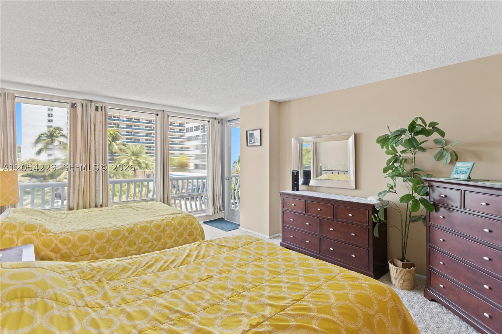 OCEAN CLUB CONDO - Residential Lease