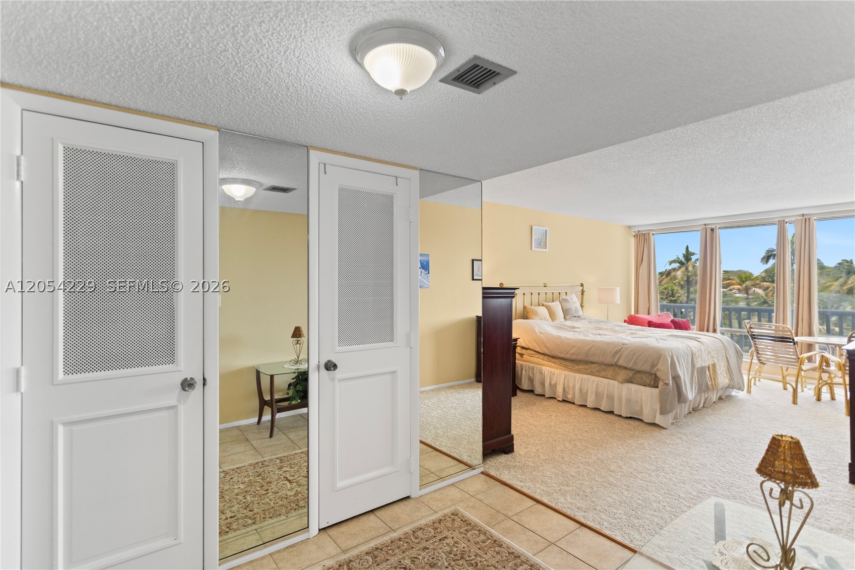 OCEAN CLUB CONDO - Residential Lease