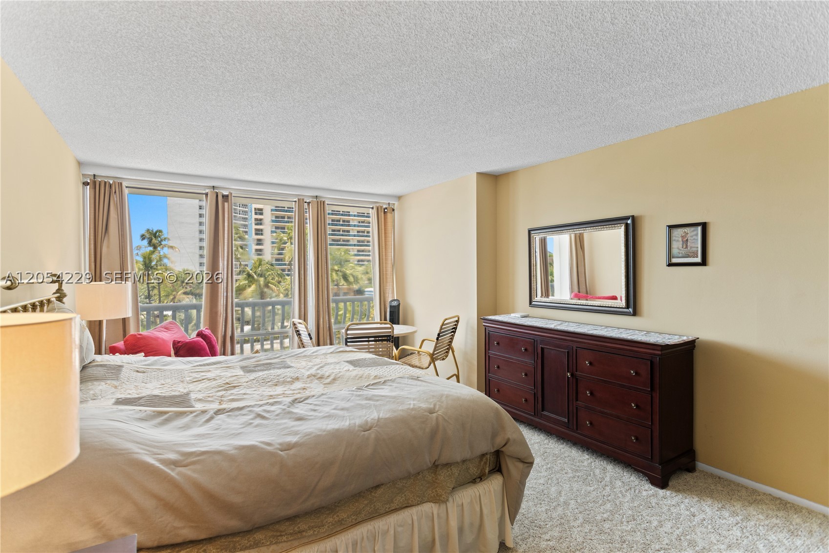 OCEAN CLUB CONDO - Residential Lease