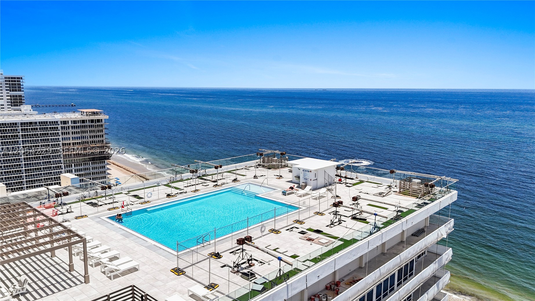 OCEAN CLUB CONDO - Residential Lease