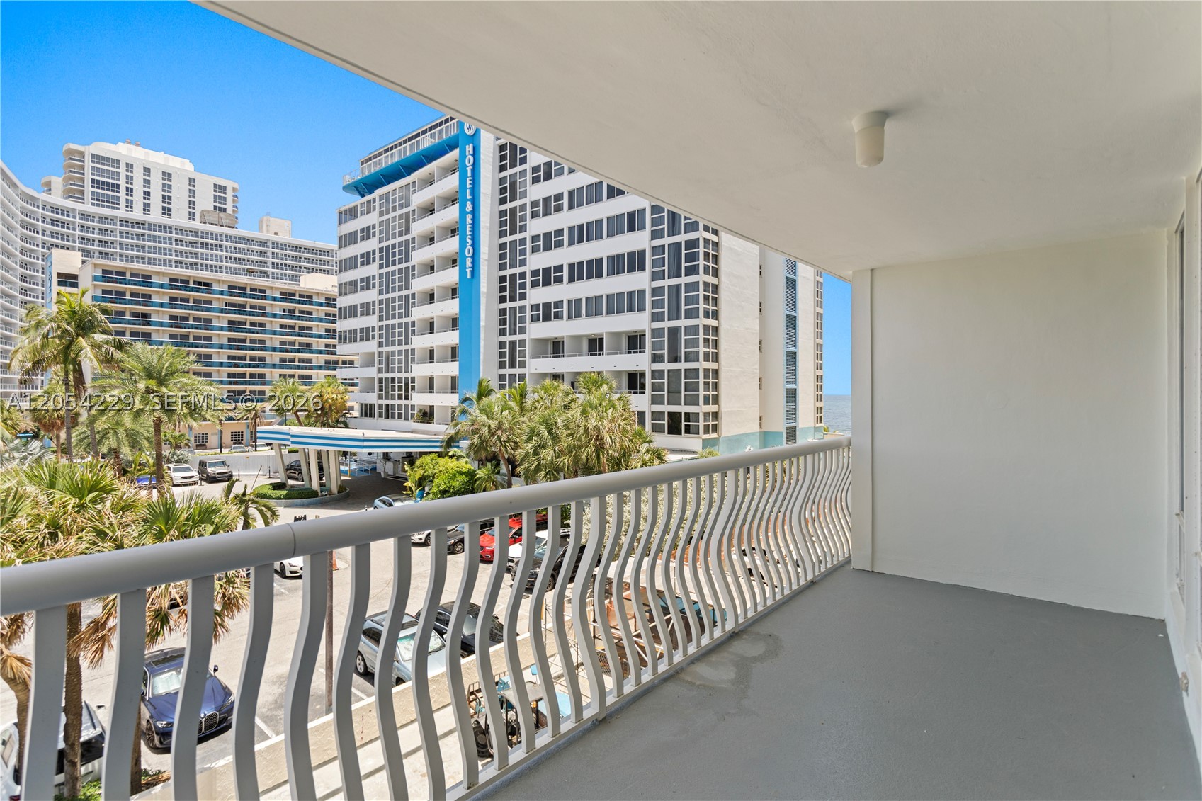 OCEAN CLUB CONDO - Residential Lease