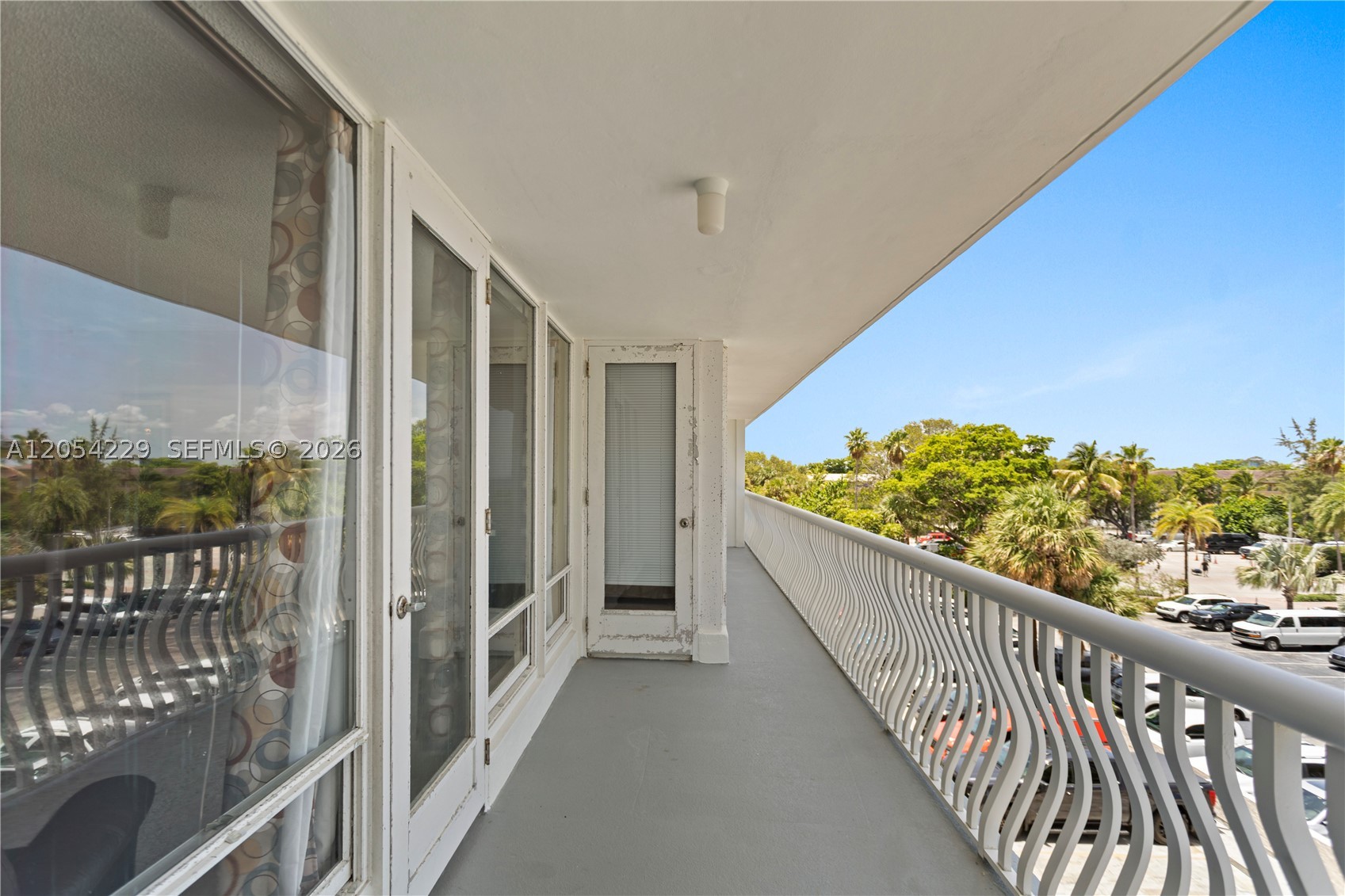 OCEAN CLUB CONDO - Residential Lease
