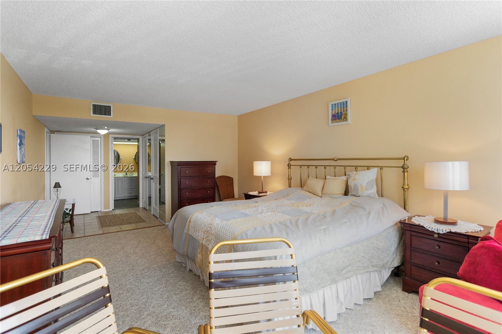 OCEAN CLUB CONDO - Residential Lease