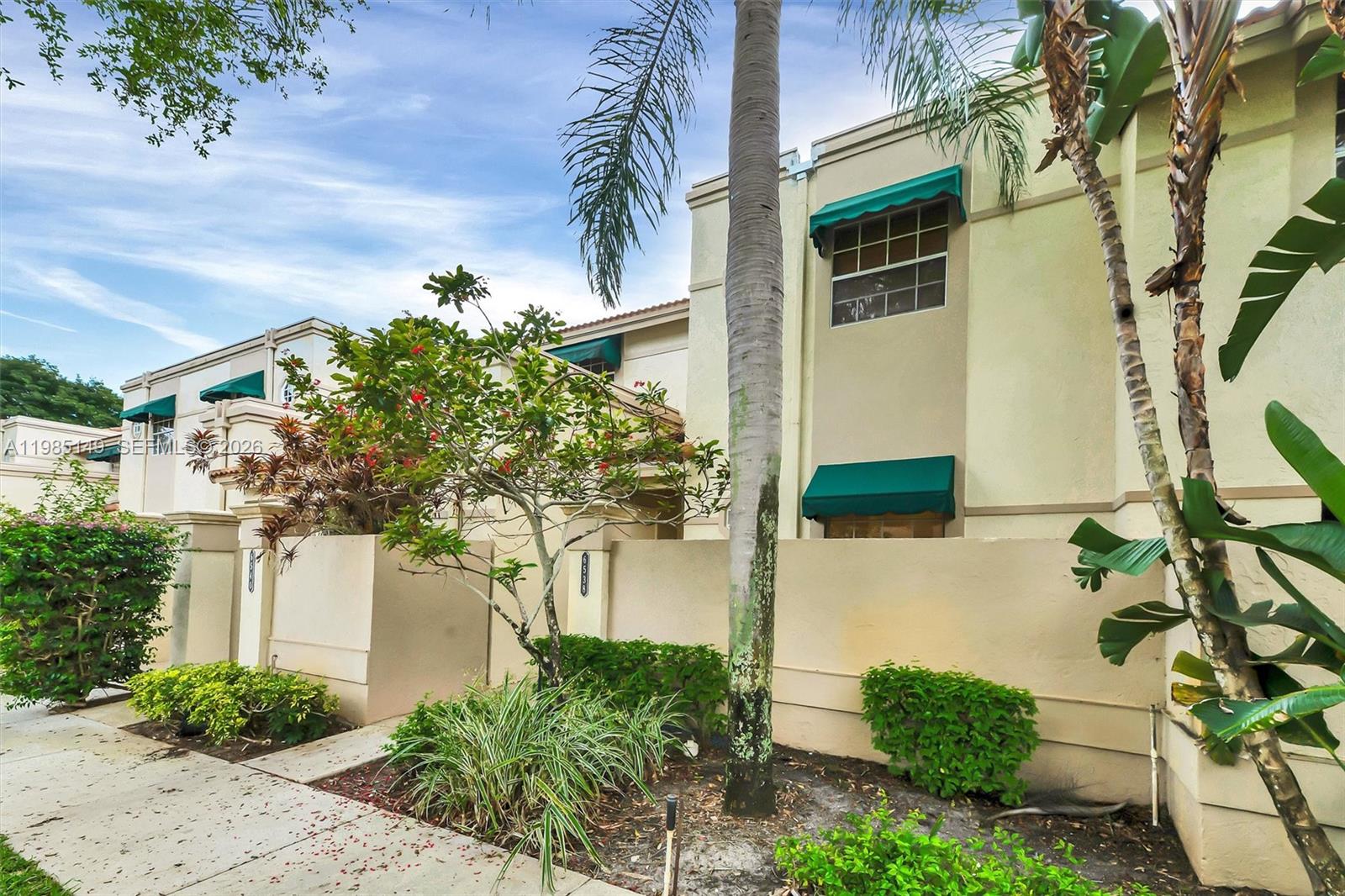 PLUM AT BOCA POINTE CONDO - Residential