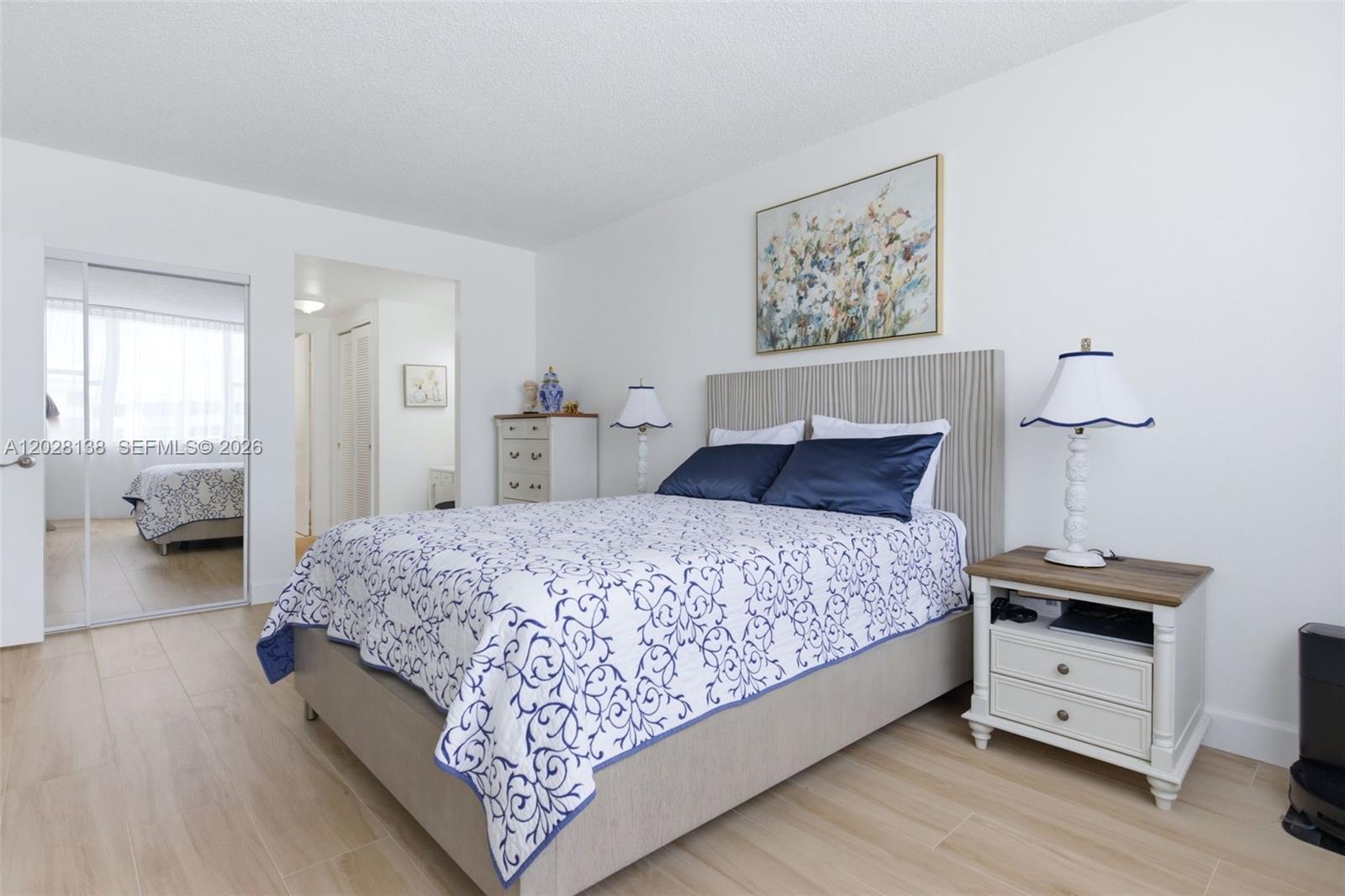 HILLCREST EAST NO 23 COND - Residential