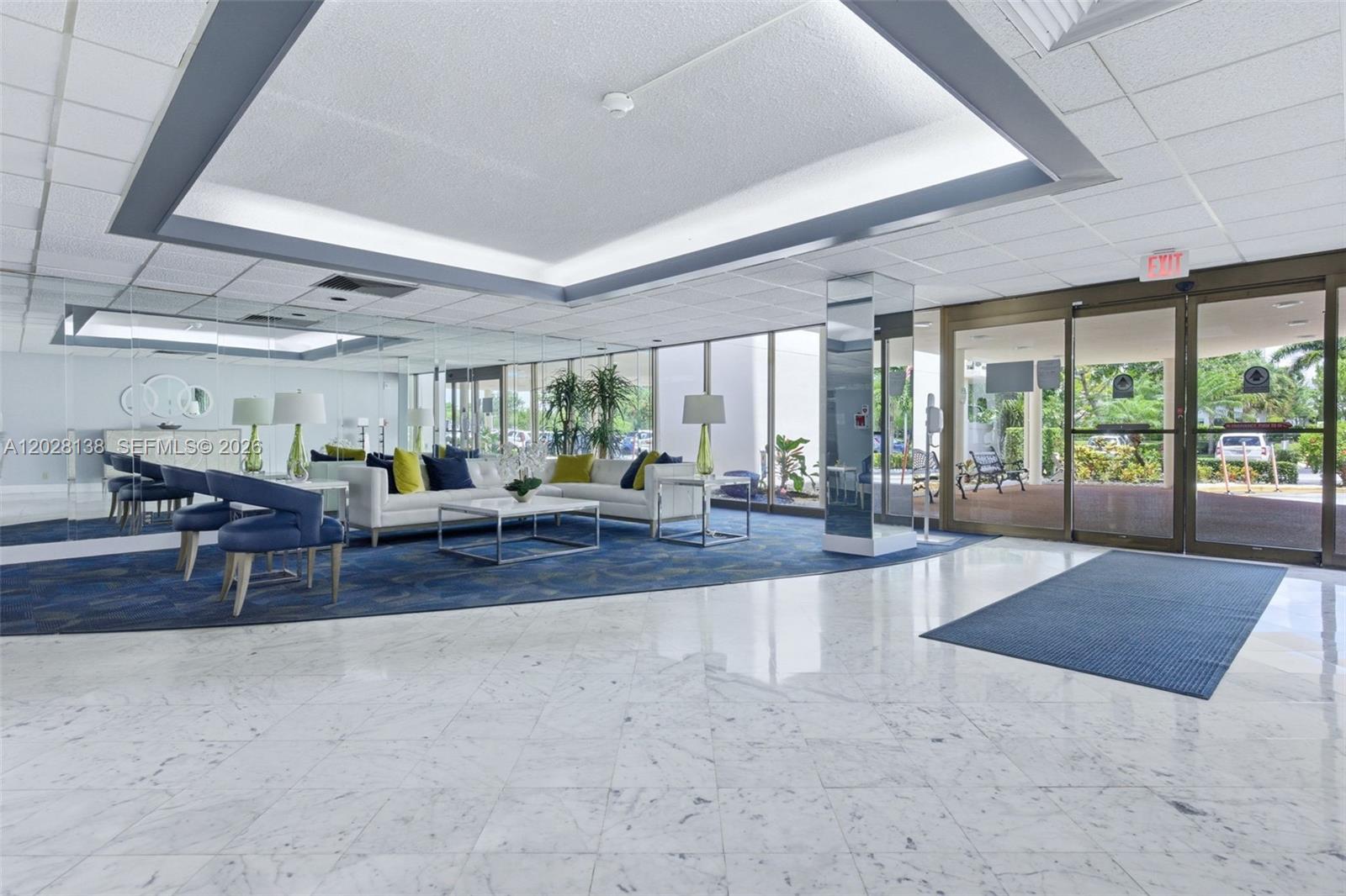 HILLCREST EAST NO 23 COND - Residential