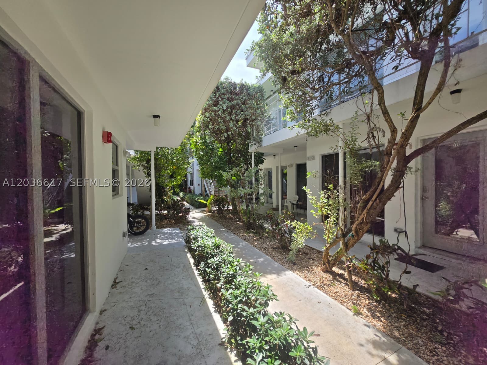 ETRURIA CONDO - Residential Lease