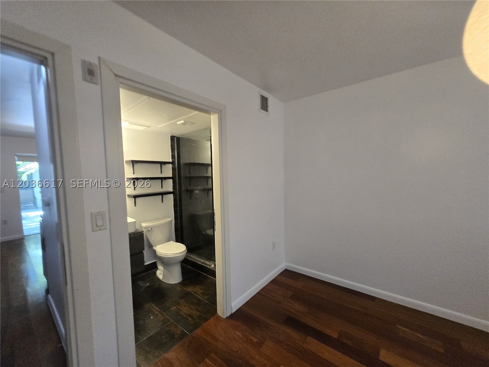 ETRURIA CONDO - Residential Lease