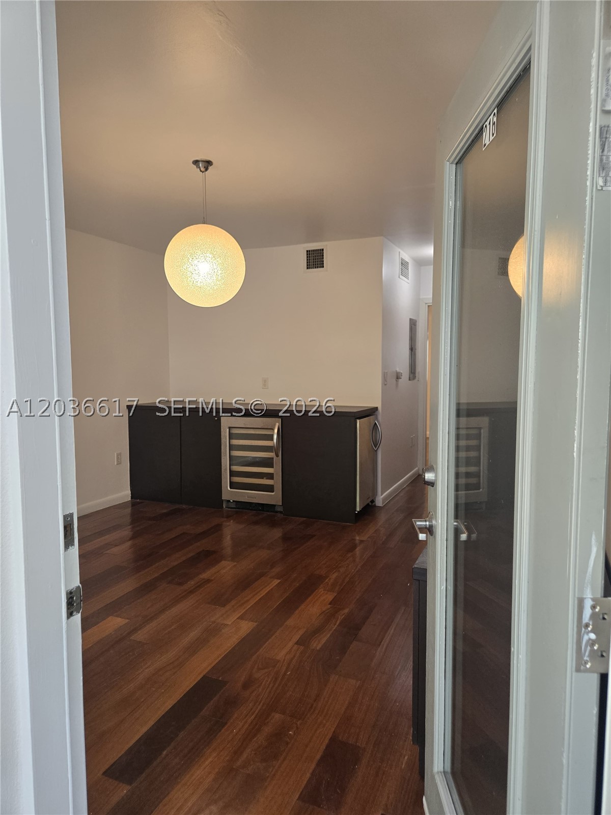 ETRURIA CONDO - Residential Lease