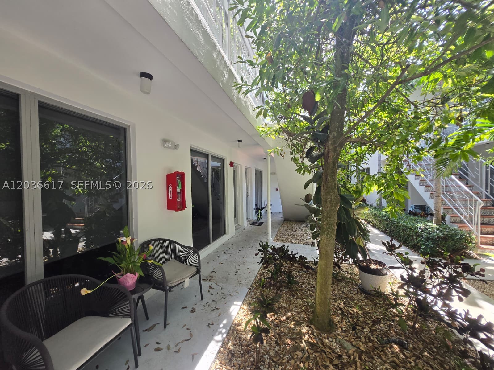 ETRURIA CONDO - Residential Lease