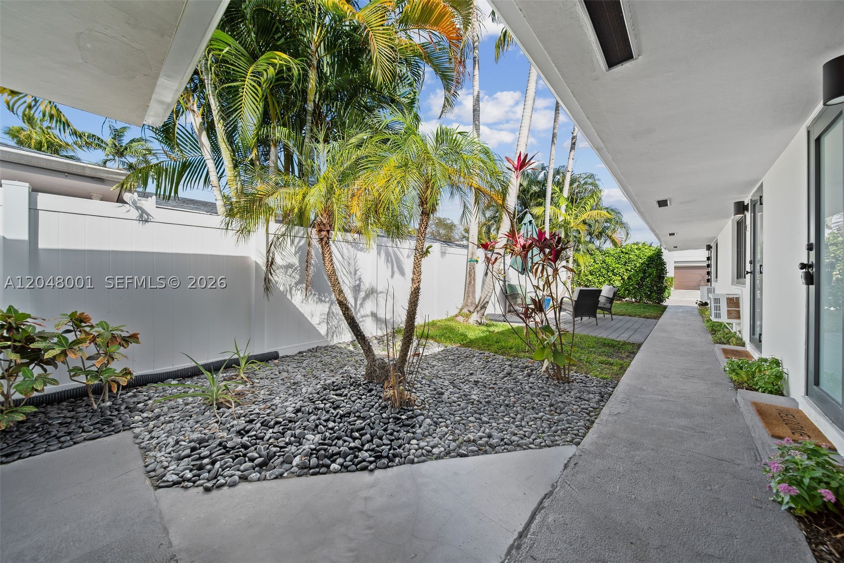 MIDDLE RIVER PARK - Residential Income