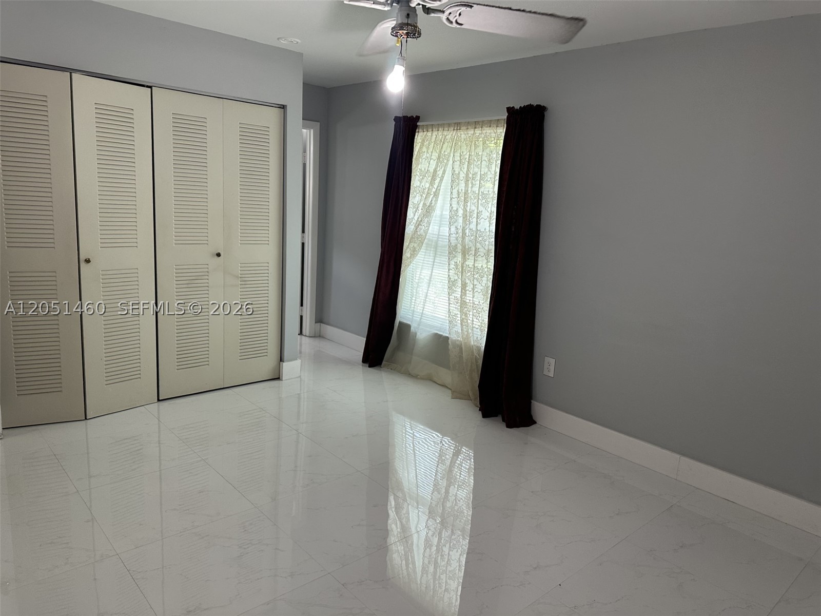 COUNTRY LAKE MANORS SEC 3 - Residential