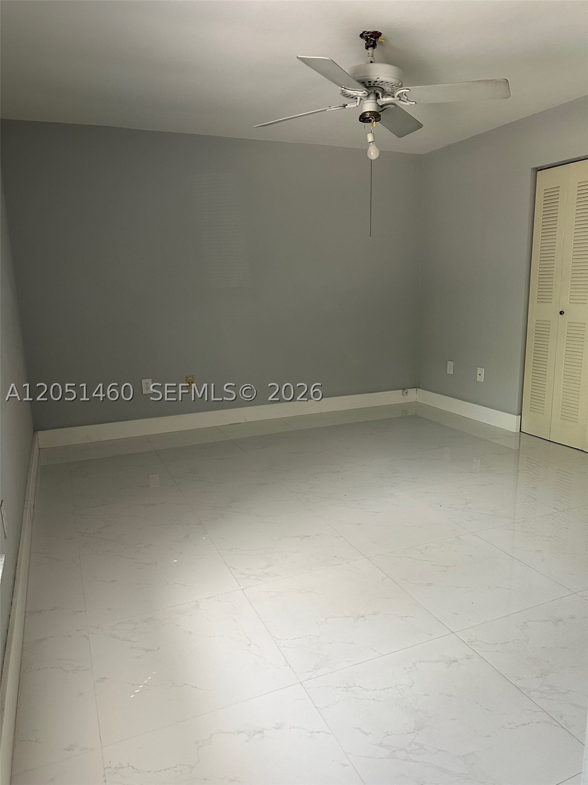 COUNTRY LAKE MANORS SEC 3 - Residential