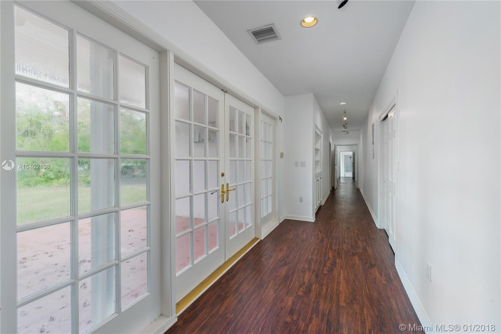 CORAL GABLES RIVIERA SEC - Residential
