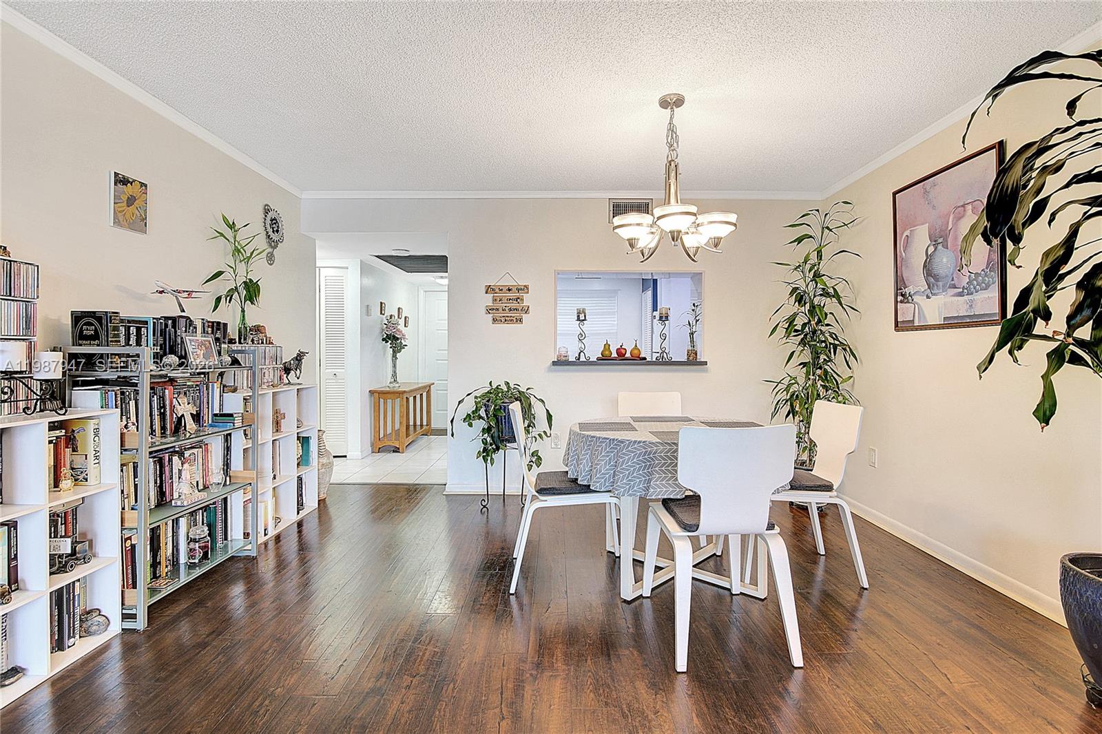 COLONY POINT 3 CONDO - Residential