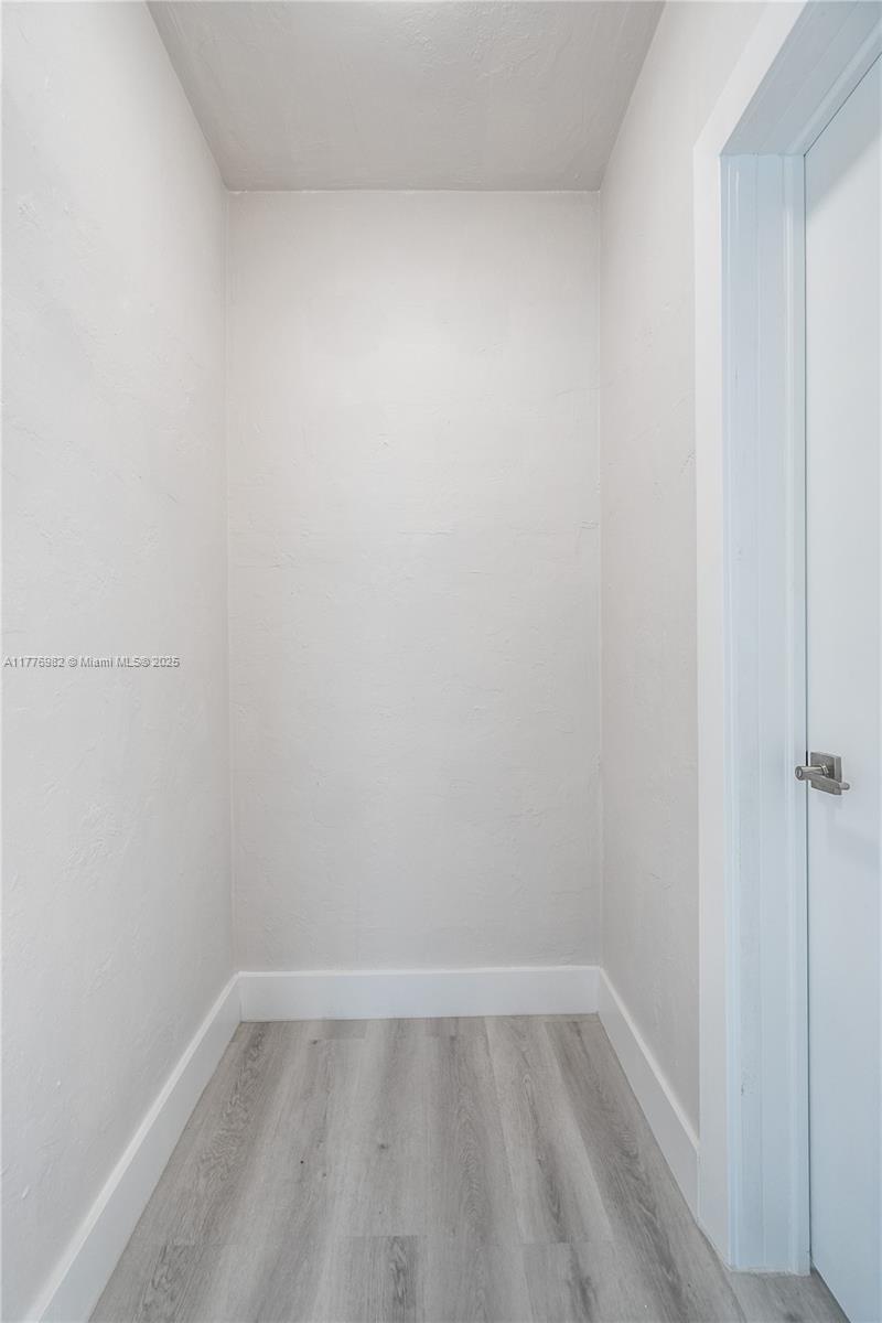FLAMINGO TERR ADDN - Residential Lease