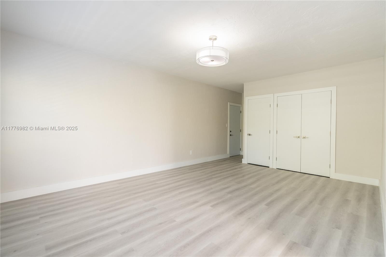 FLAMINGO TERR ADDN - Residential Lease