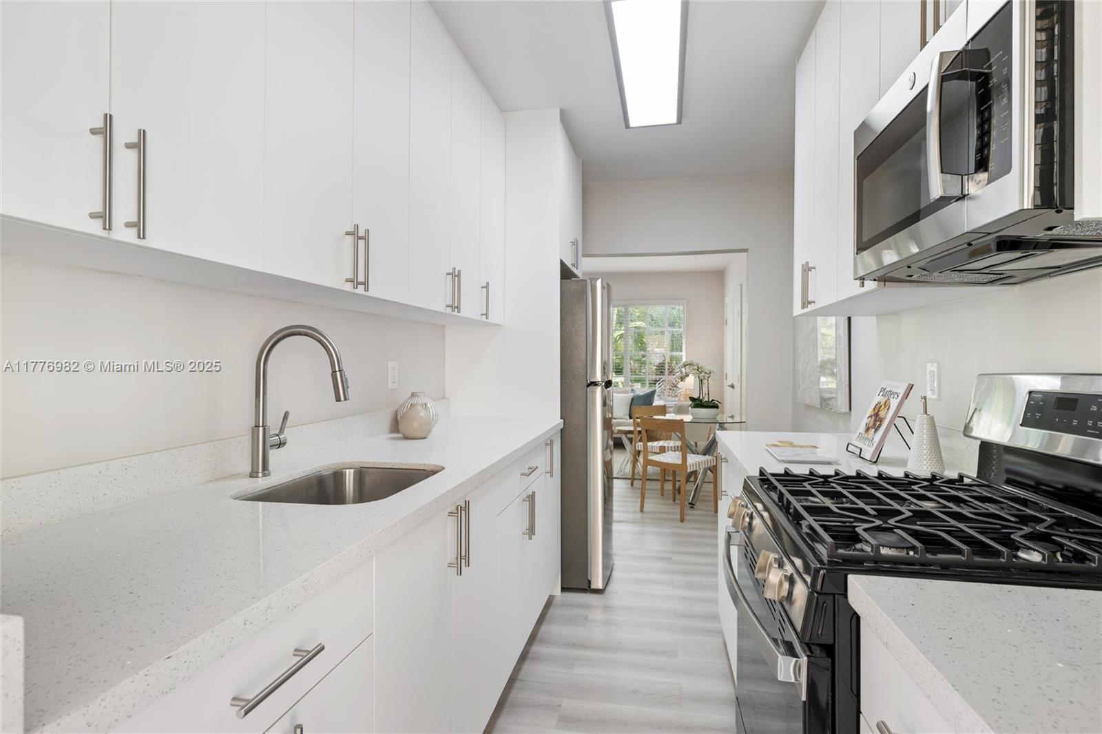 FLAMINGO TERR ADDN - Residential Lease