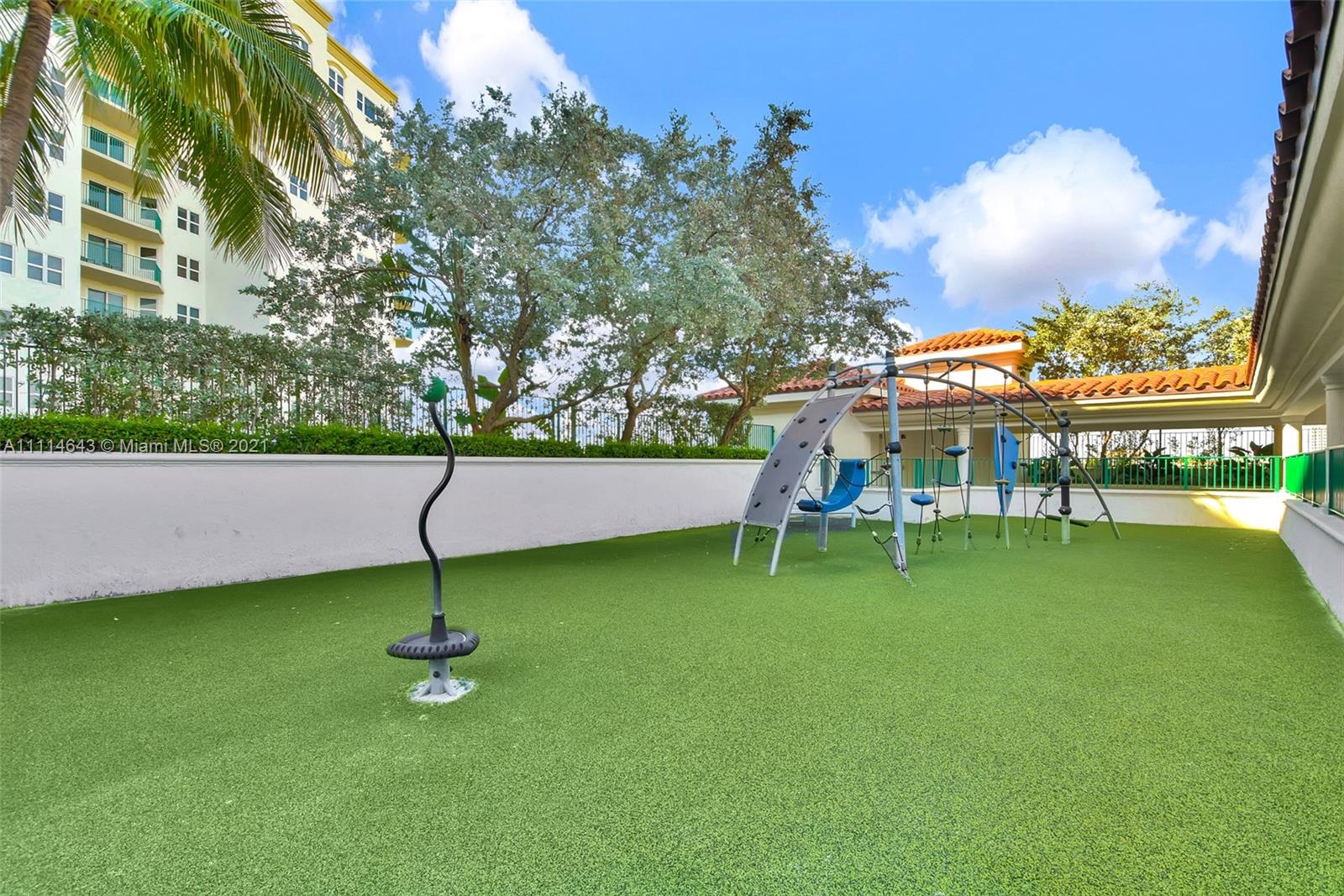 TURNBERRY VILLAGE - Residential