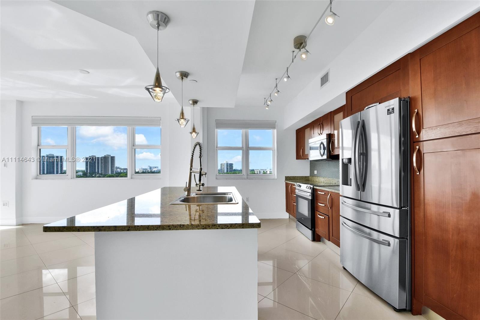TURNBERRY VILLAGE - Residential