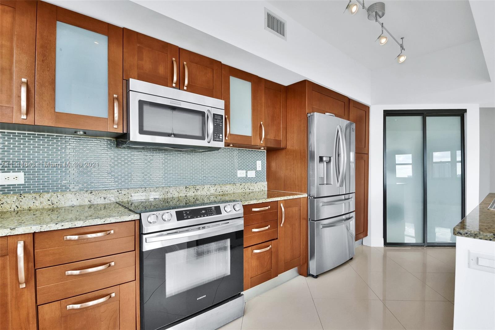 TURNBERRY VILLAGE - Residential
